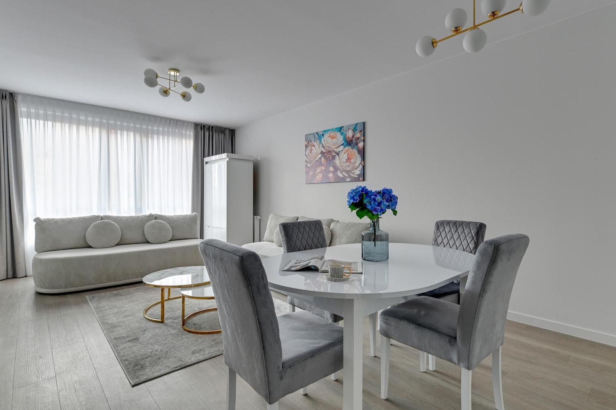 Scala 60G City Center Premium Apartments By Lion Apartments กดัญสก์ ภายนอก รูปภาพ