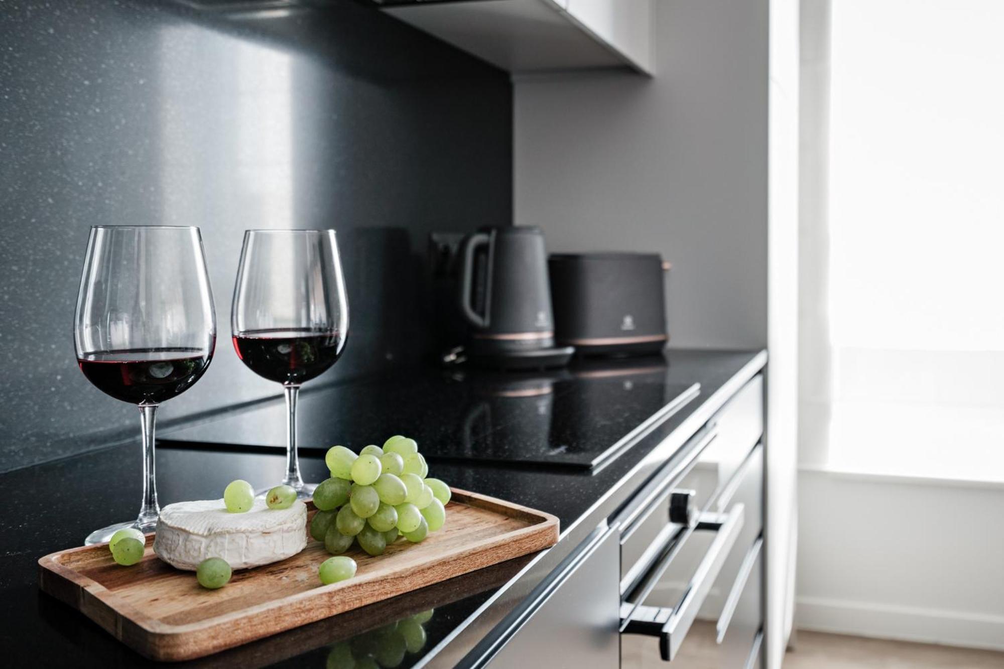 Scala 60G City Center Premium Apartments By Lion Apartments กดัญสก์ ภายนอก รูปภาพ